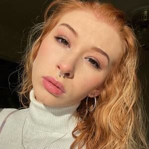 Meet your Posher, Luzella